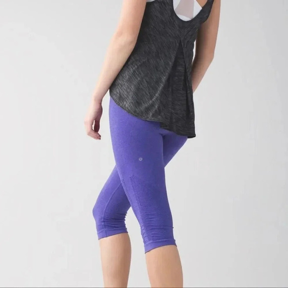 Lululemon In The Flow Crop II Heathered Purple Leggings Size 6 - Picture 3 of 16